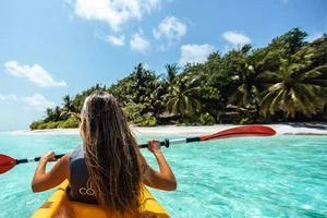 Gereizte Augen beim Baden? So geniessen Sie den Sommer entspannt 🌊