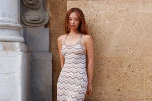 Sommerlooks in Chevron Lamé