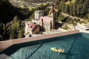 🏔️ Zwischen Bergen, Wellness und Abenteuer