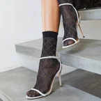 Hype The Detail 25 Denier ankle socks, black